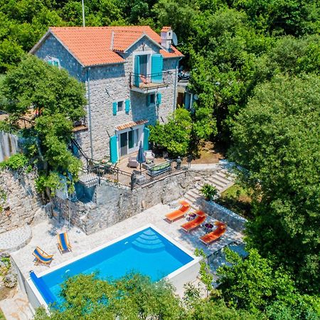 Villa Toscana With A Pool تيفات المظهر الخارجي الصورة